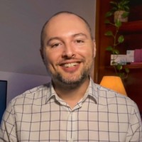 Daniel Schneider