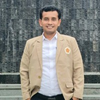 Lasarus Bambang S