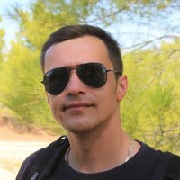 Александр Сухомлин