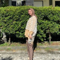 Putri lenggogeni