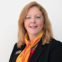 Pamela Worth