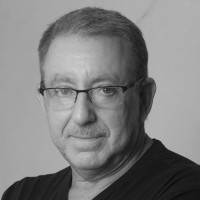 Dr. Jeff Chustckie