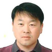 양용석