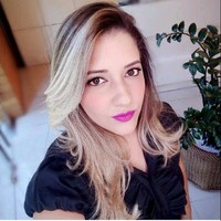 Adriane Cristine