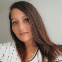 Gina Valenzuela
