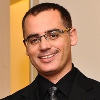 Oren Aharoni