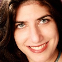 Hilary Schwartz