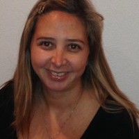 Paula Rossman, Ains, Api