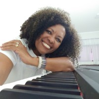 Maria José Meneses Morgado