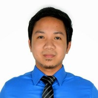 Dominic Luzentales