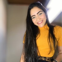 Mariana C. Geraldeli De Oliveira