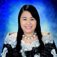 Christine Louise De Los Santos