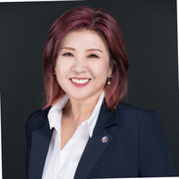 Joyce Ahn