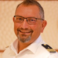 Dr. med. Stefan Benzinger