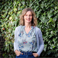 Deirdre Grant