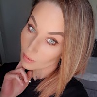 Holly Davidson