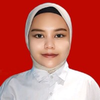 Yasmin i