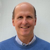 Alexander G van Tienhoven