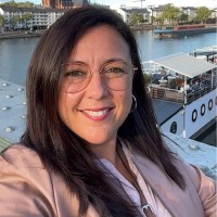 Manuela Hanif