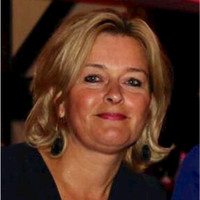 Angeline van den Broek