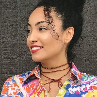 Nina Oliver