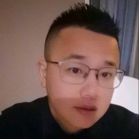 何伟彬