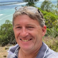 Dominic Oakeshott