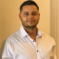 Alexander Alvarado