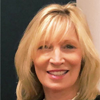 Lynn Guillot