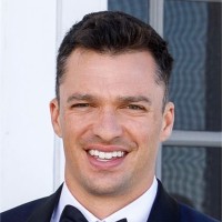 Alex Bennett