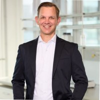Dr. Dominik Göddertz