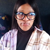 Emihle Mangola