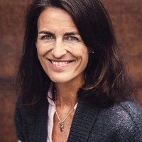 Kirstine Holst