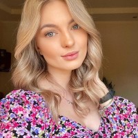 Светлана Золотова