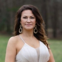 Mandie Popecki, Mba