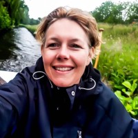 盖比 爱圣博格Gabriella (Gaby) Esselbrugge