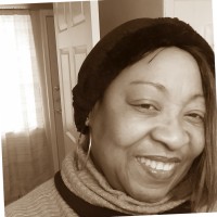 LAURETTA RILEY