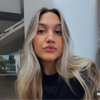 Larissa Scomparim