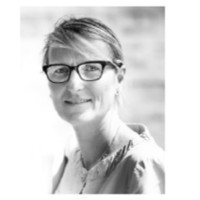 Evelyne Devos