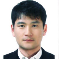 Kihwan Kim