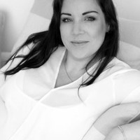 Stephanie Simmons