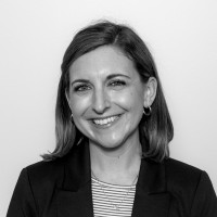 Suzanne Smith