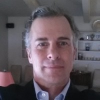 Michael Dundas
