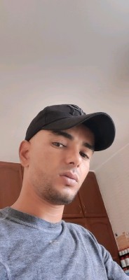 Adel ZarrouG