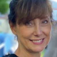 Leeanne Graham