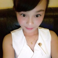 邓霞玲