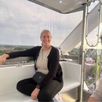 Debbie Van Rooij