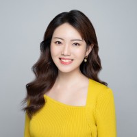 Iris Wang