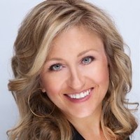 Shellie Martin