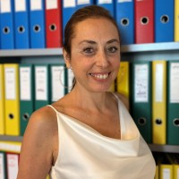 Simona Stranges